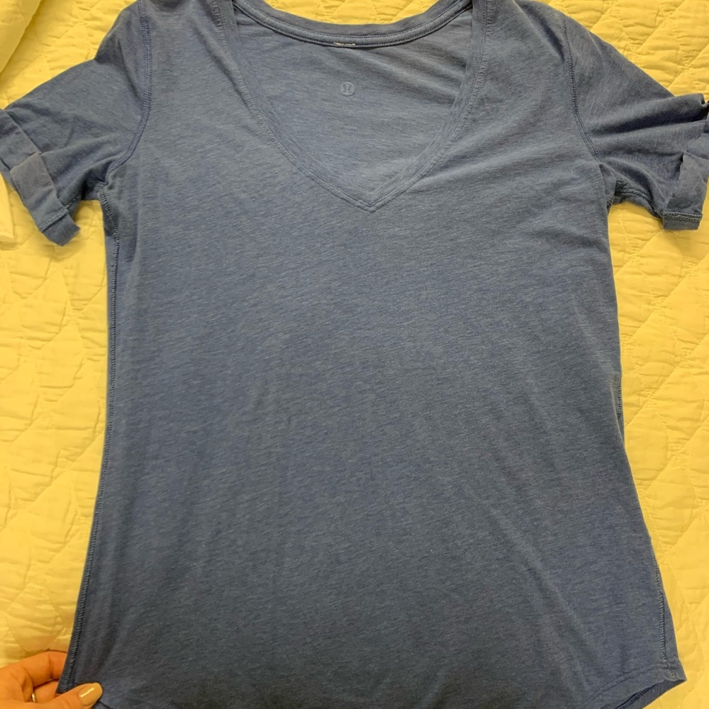 Lululemon v neck!